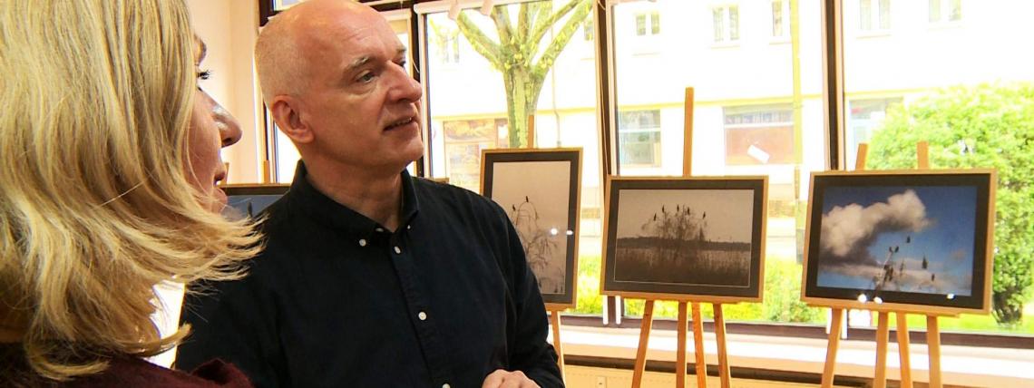 Wystawa fotografii pt. &quot;Ptaszory&quot; autorstwa Ziemowita Kalkowskiego.